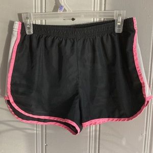 NWOT Athletic Workout Elastic Waist Black w/ Hot Pink Trim & Mesh Yoga Shorts- M